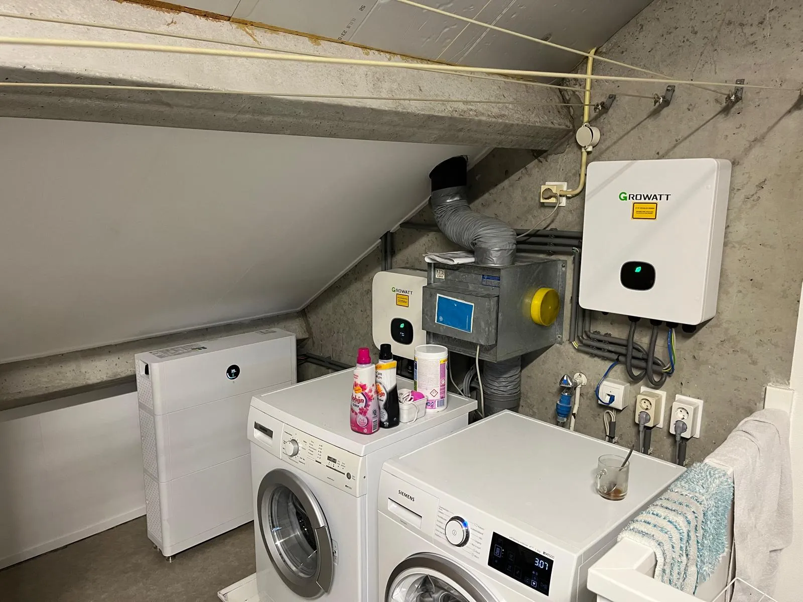 Thuisbatterij installatie 4
