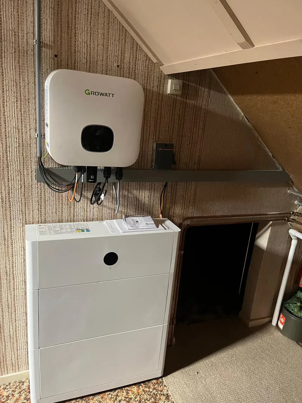 Thuisbatterij installatie 6